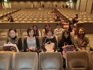 スタッフも会場時間にはスタンバイ